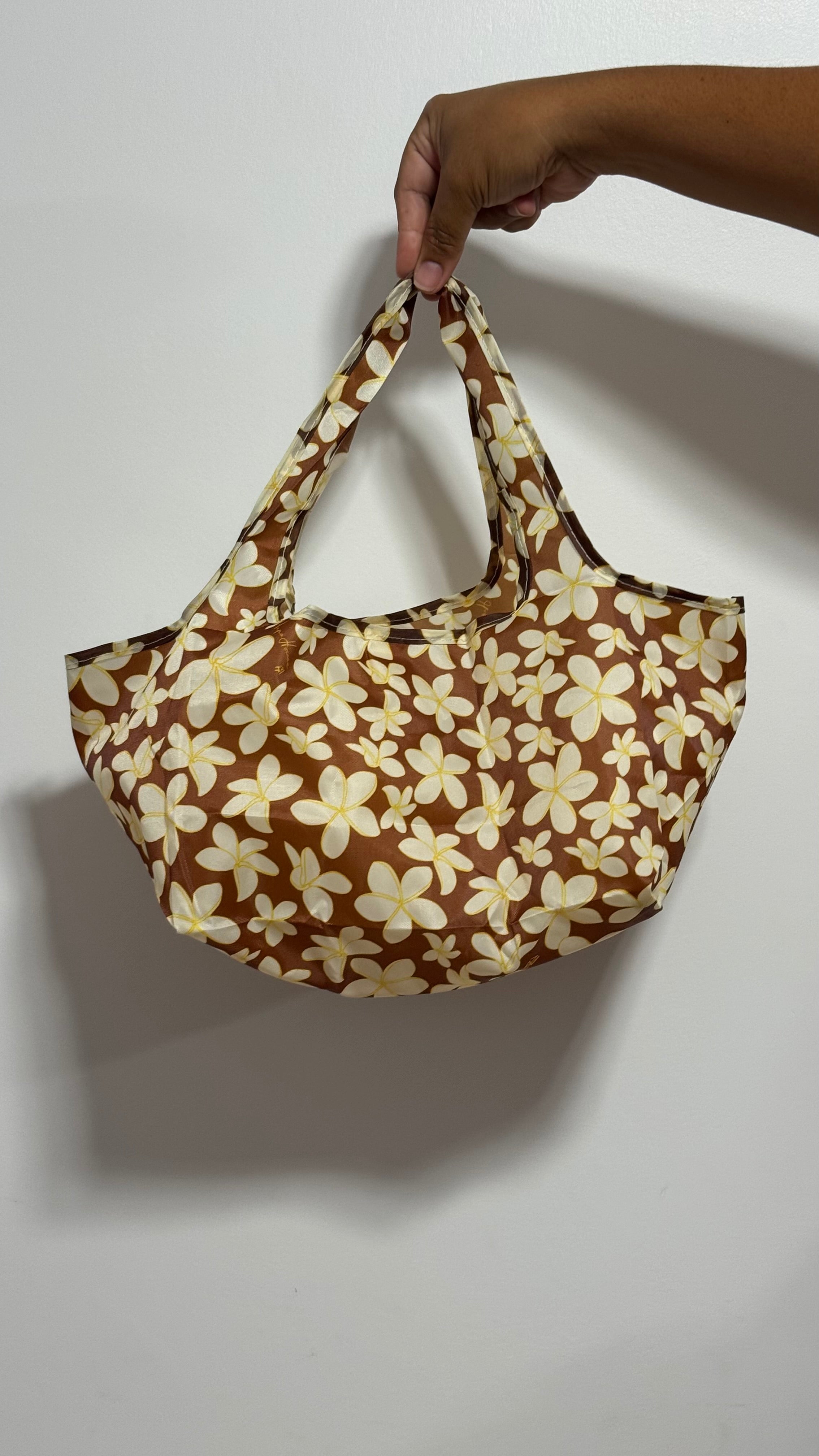 Bento Bags in Tiny Plumeria