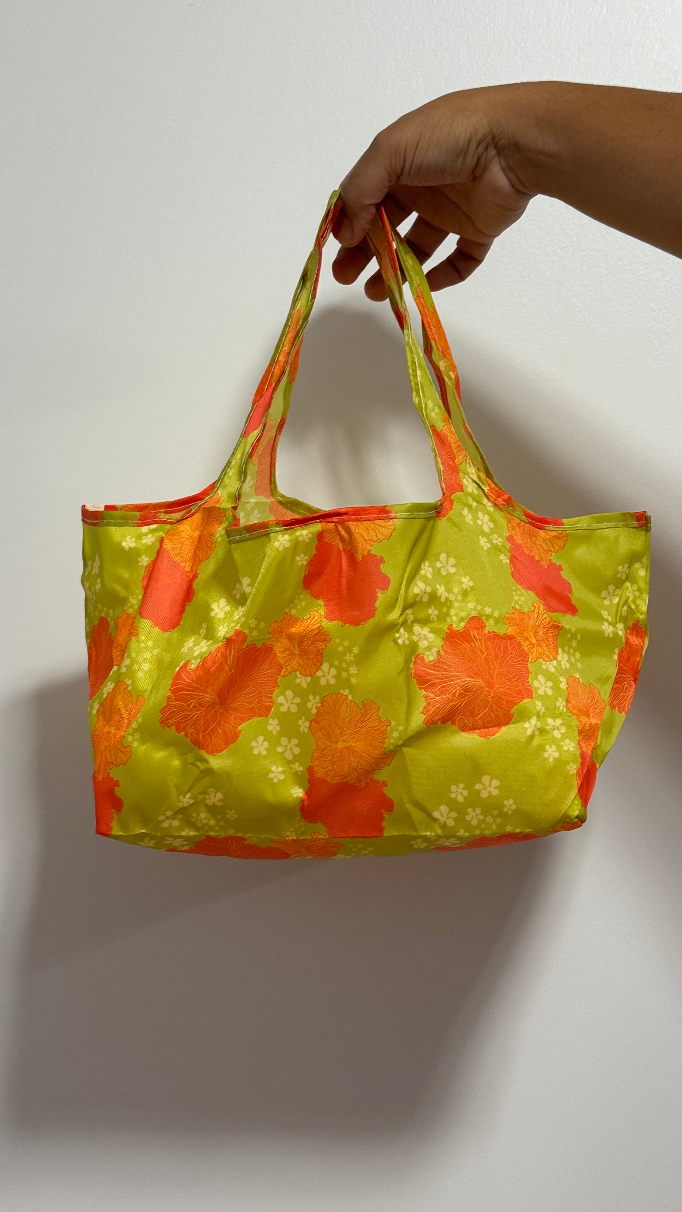 Bento Bags in Green and Orange Retro Hibiscus