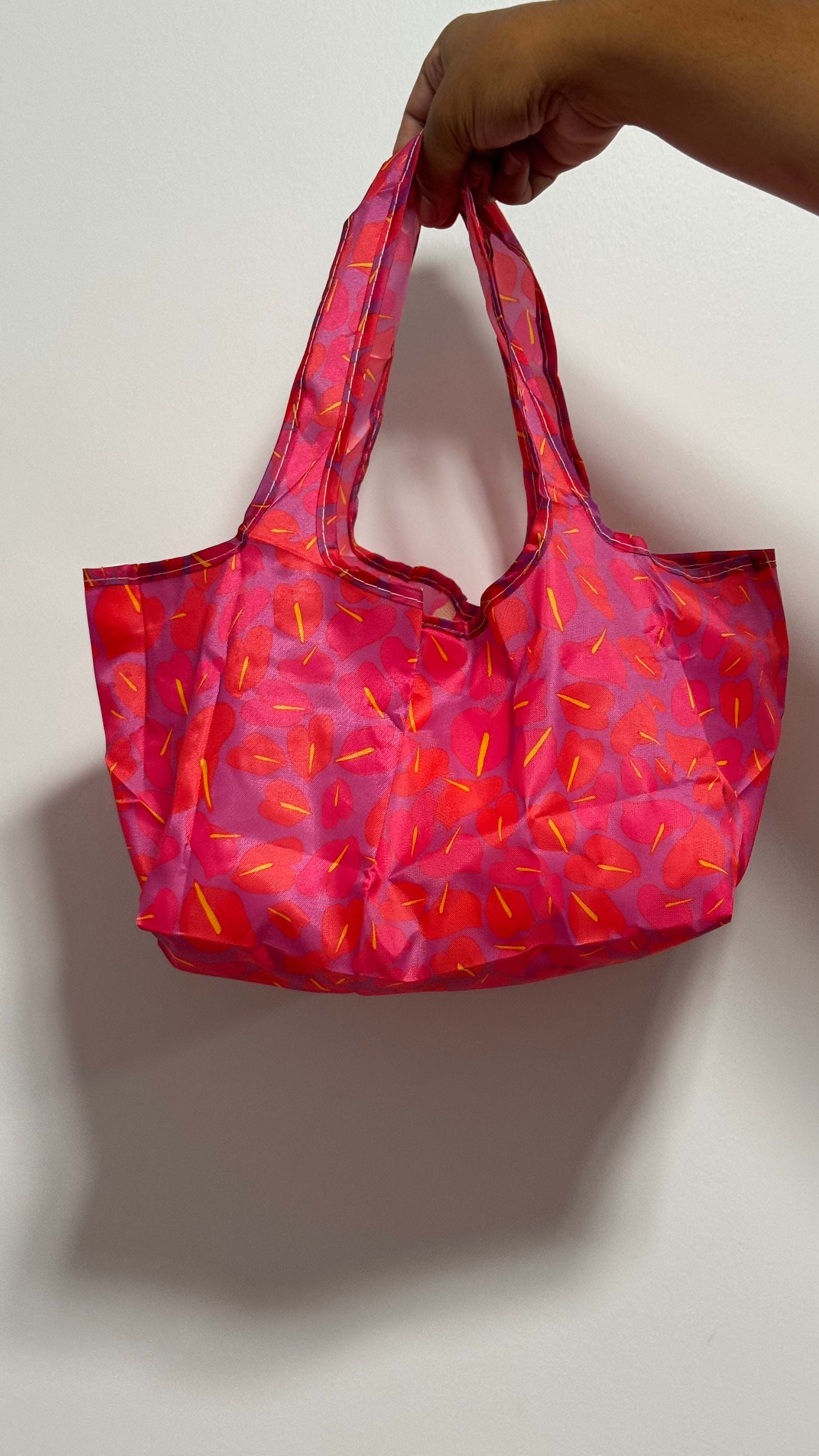 Bento Bags in Tiny Anthurium