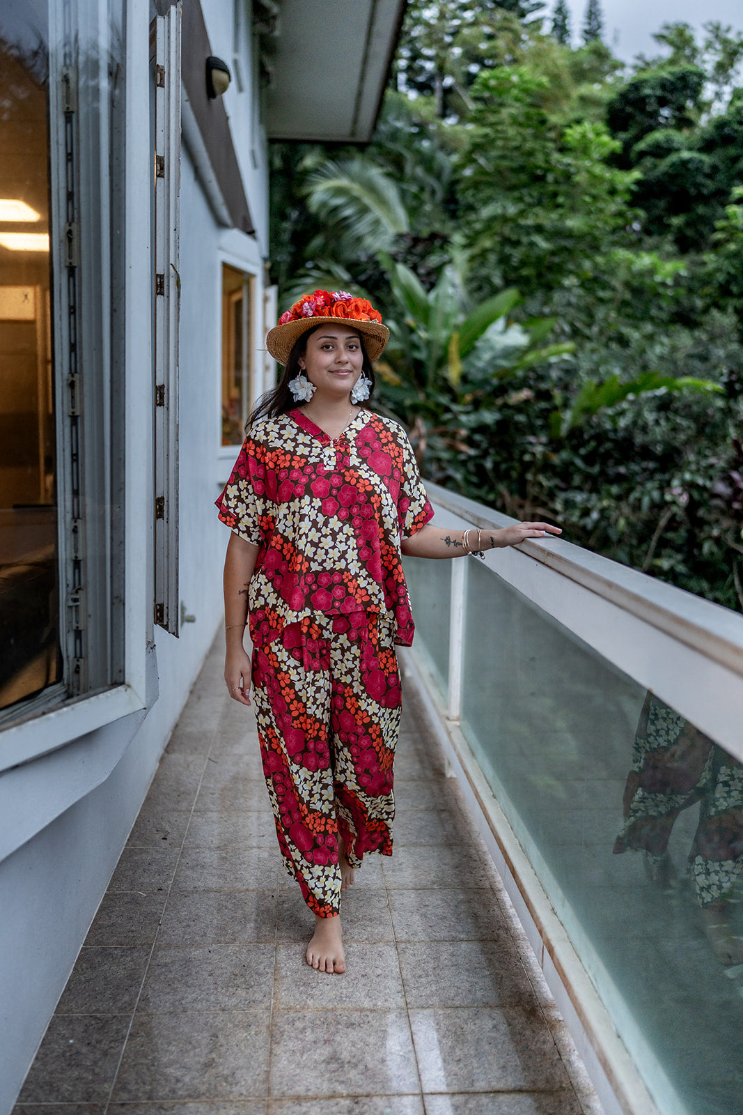 Mei Top in brown pua waves